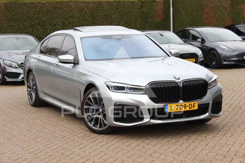 2020 BMW 745