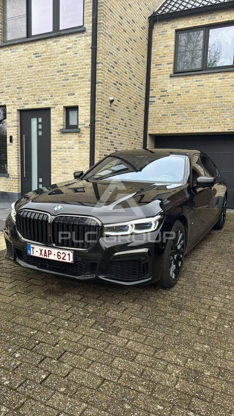 2020 BMW 745