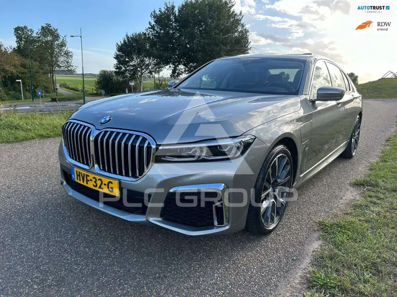 2020 BMW 745