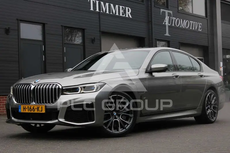 2020 BMW 745