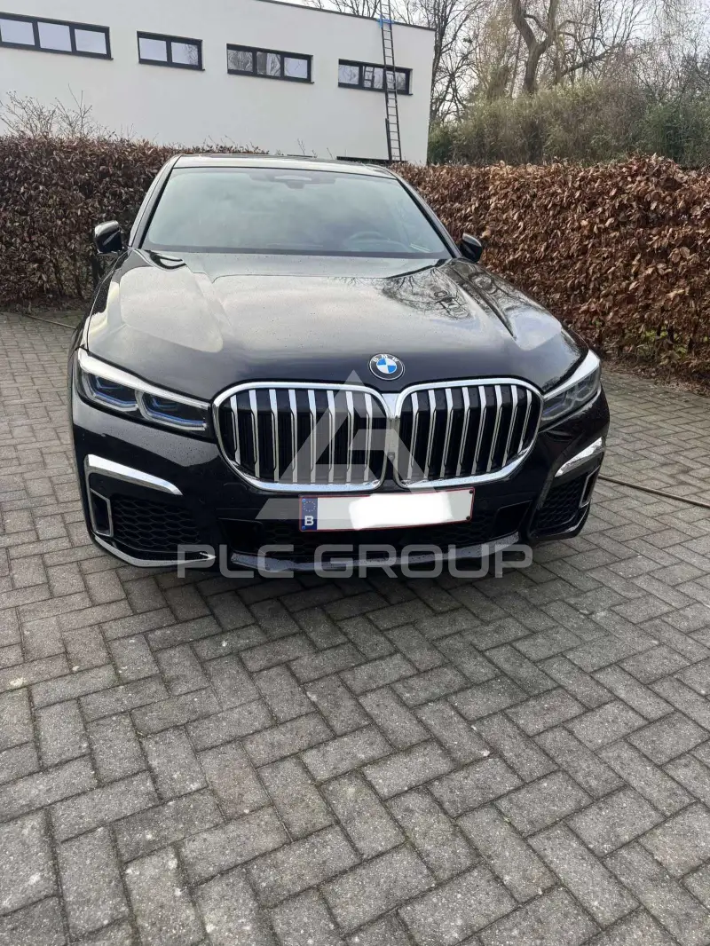 2020 BMW 745
