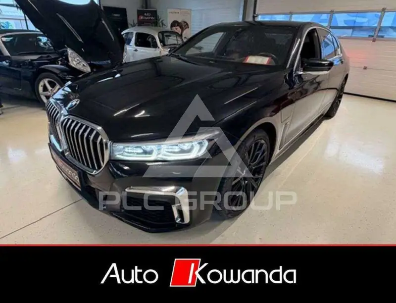 2020 BMW 745