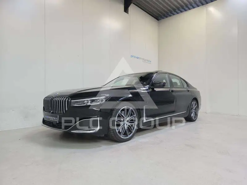 2020 BMW 745