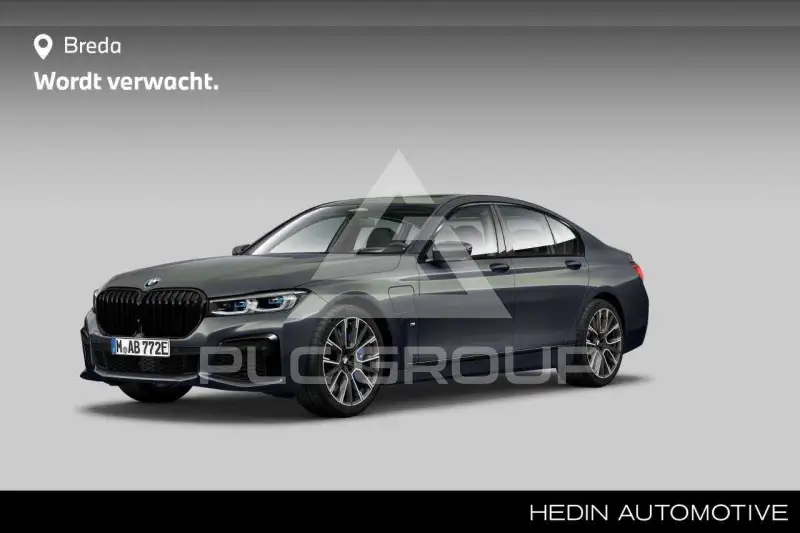 2020 BMW 745
