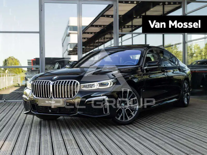 2020 BMW 745