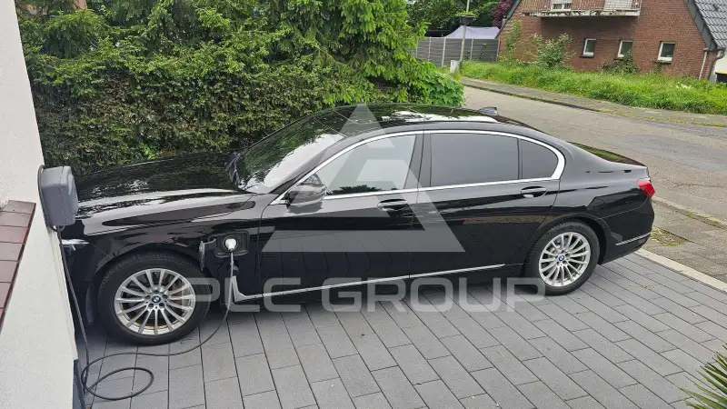 2020 BMW 745