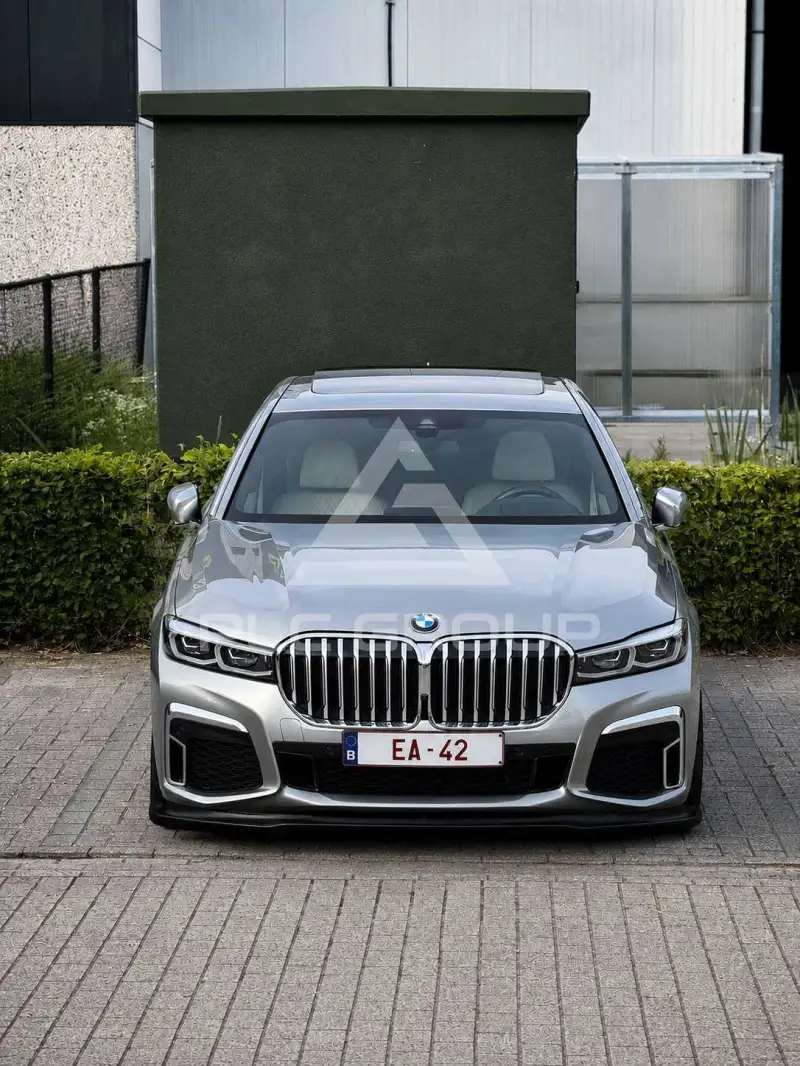 2020 BMW 745