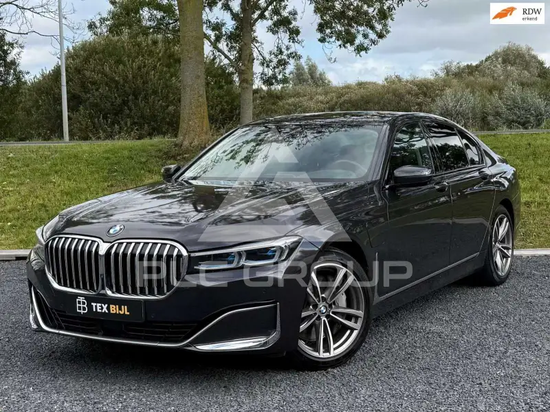 2020 BMW 745