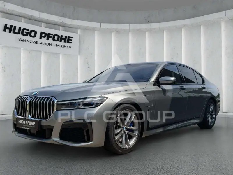2020 BMW 745