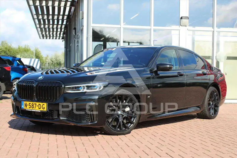 2020 BMW 745