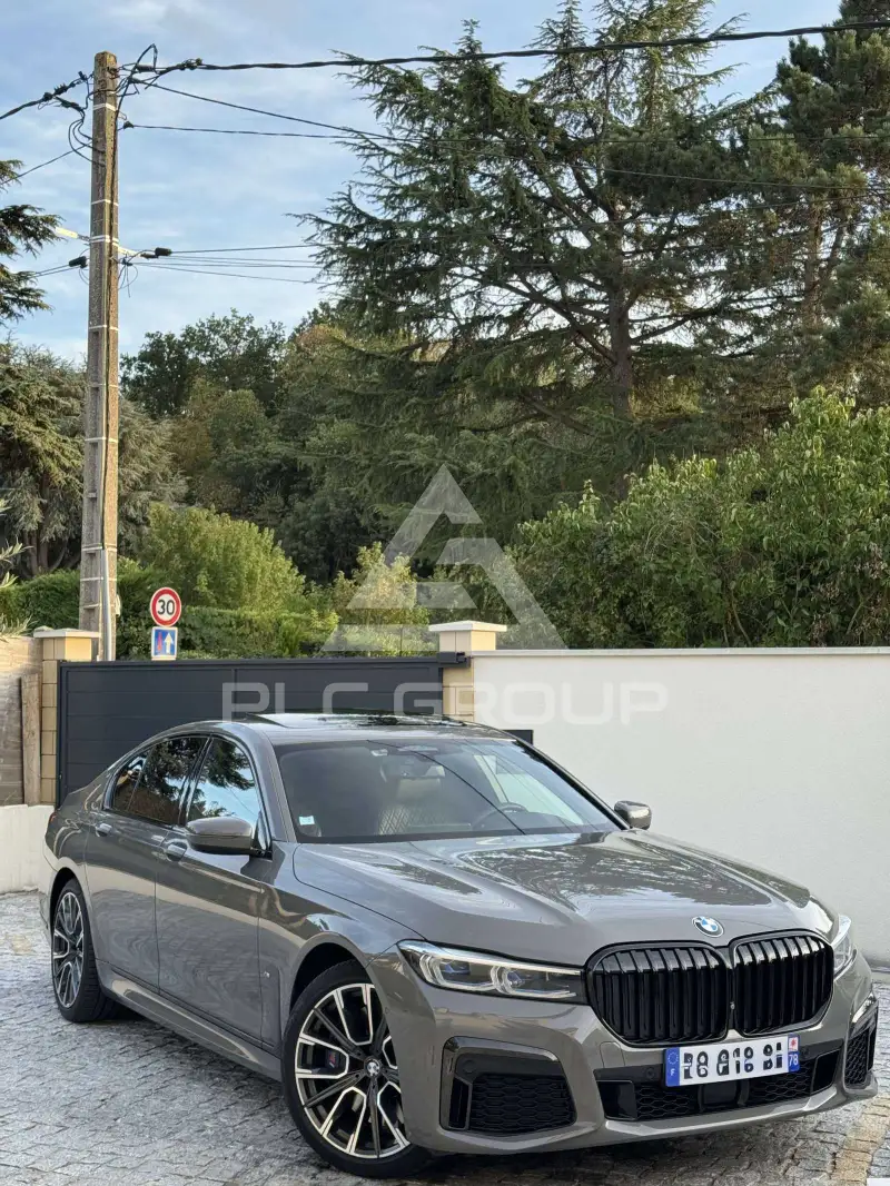 2020 BMW 745