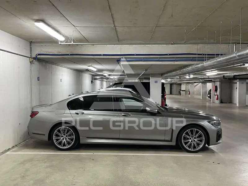 2020 BMW 745