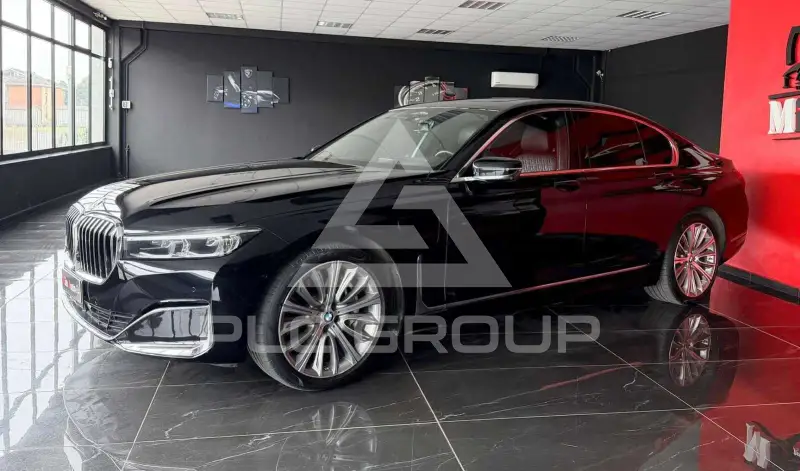 2020 BMW 745