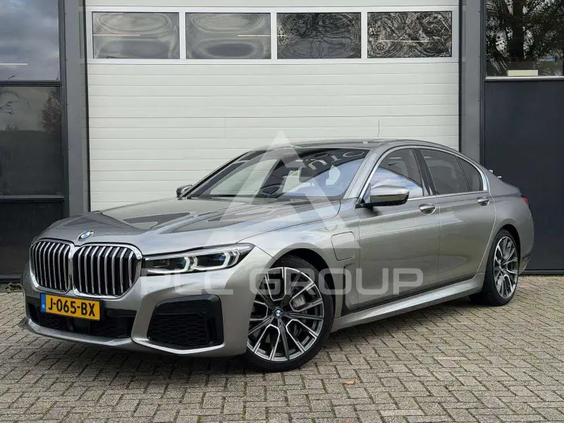 2020 BMW 745