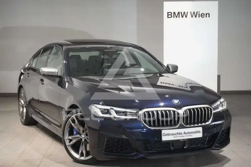 2020 BMW 550M