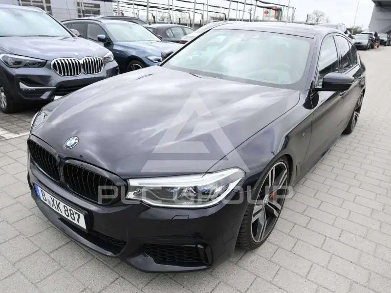 2020 BMW 550M