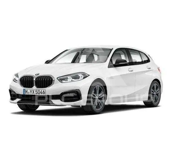 2020 BMW 120