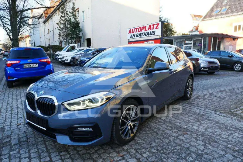 2020 BMW 120
