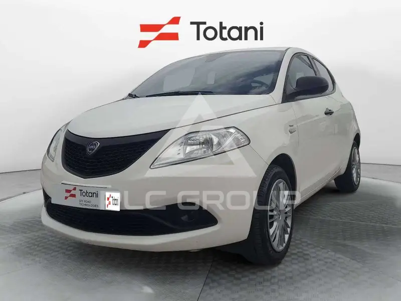 2020 Lancia YPSILON