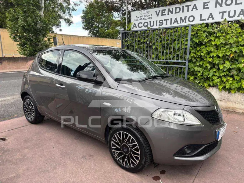 2020 Lancia YPSILON