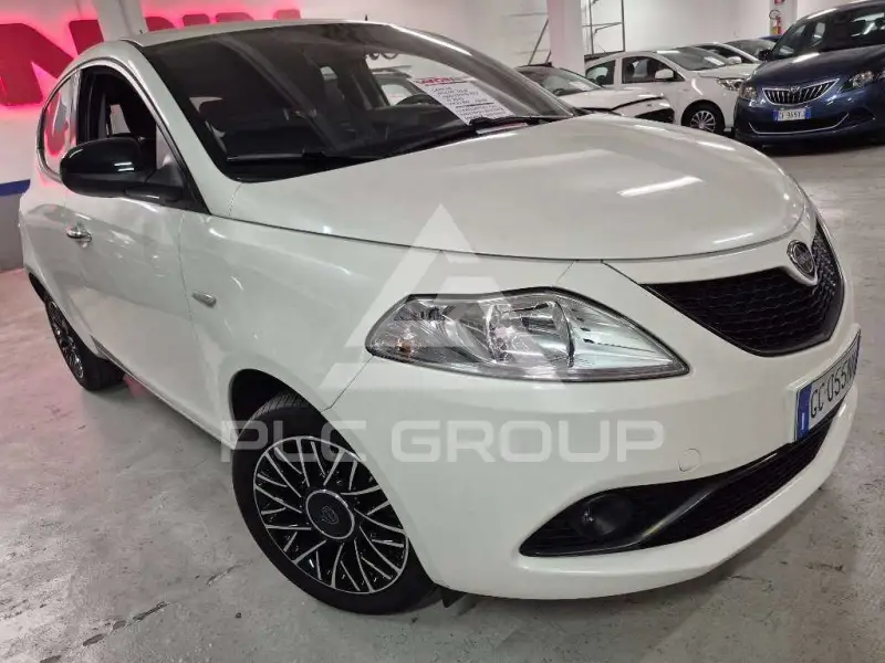 2020 Lancia YPSILON