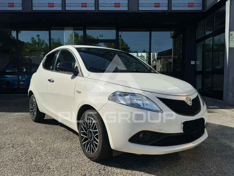 2020 Lancia YPSILON