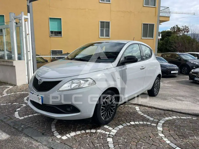 2020 Lancia YPSILON