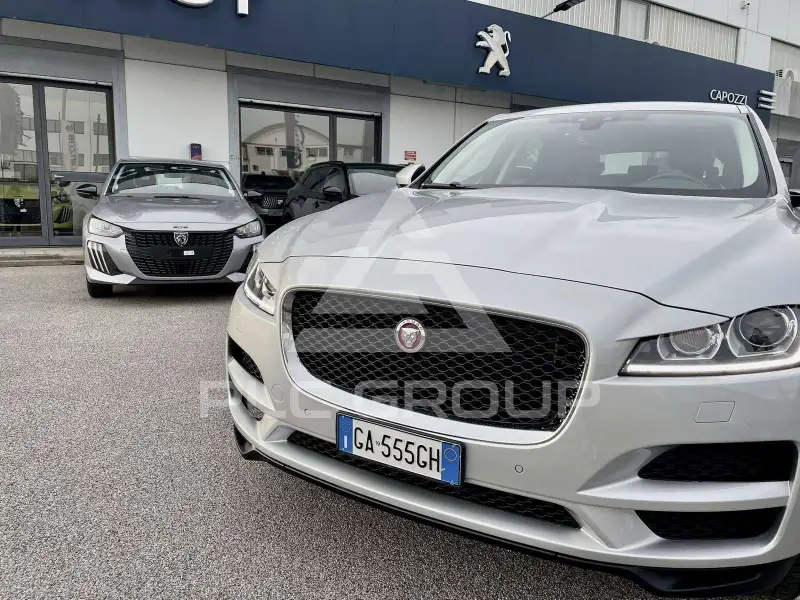 2020 Jaguar F-PACE