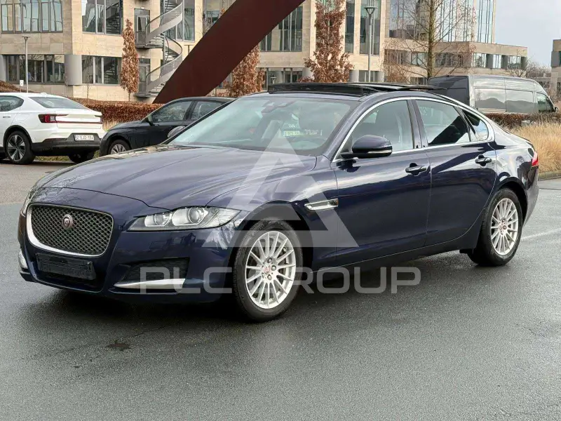 2020 Jaguar XF