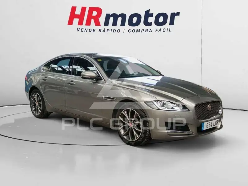 2020 Jaguar XF