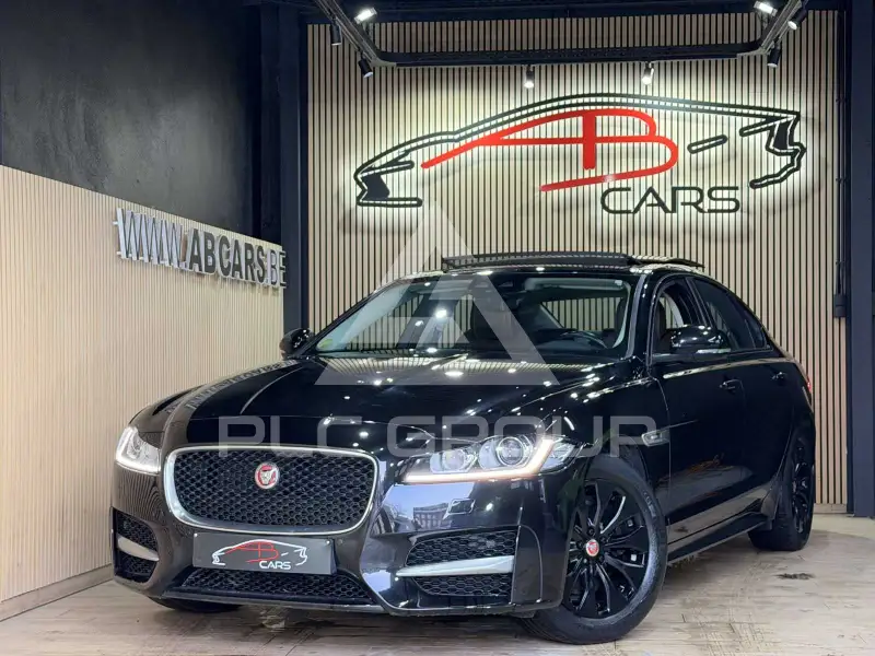 2020 Jaguar XF