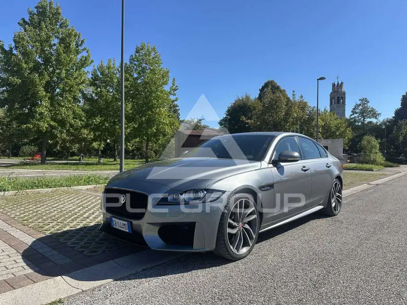 2020 Jaguar XF