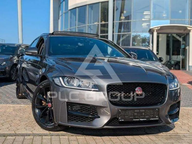 2020 Jaguar XF