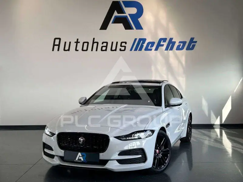 2020 Jaguar XE