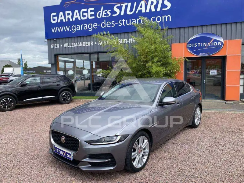 2020 Jaguar XE