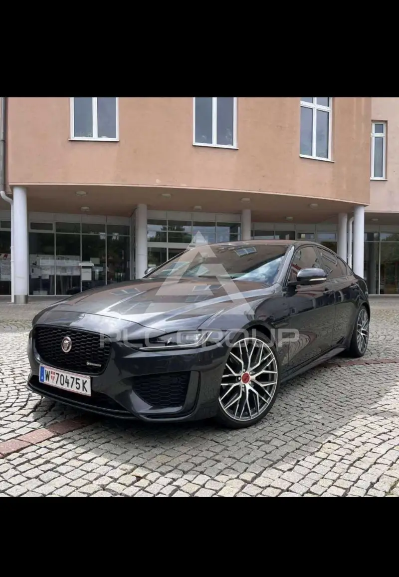 2020 Jaguar XE