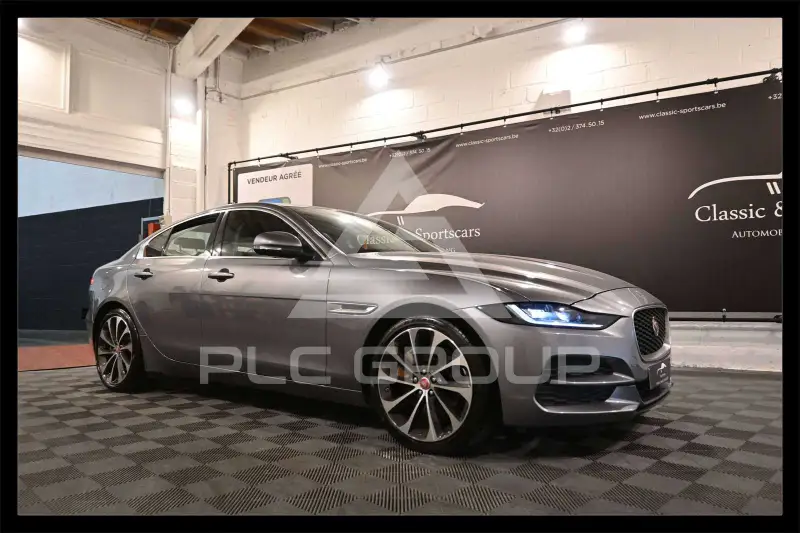 2020 Jaguar XE