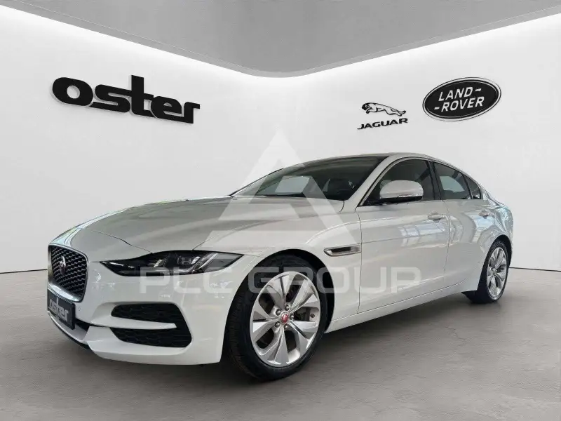 2020 Jaguar XE