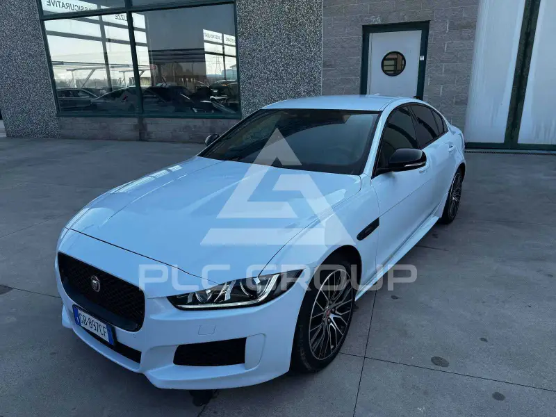 2020 Jaguar XE