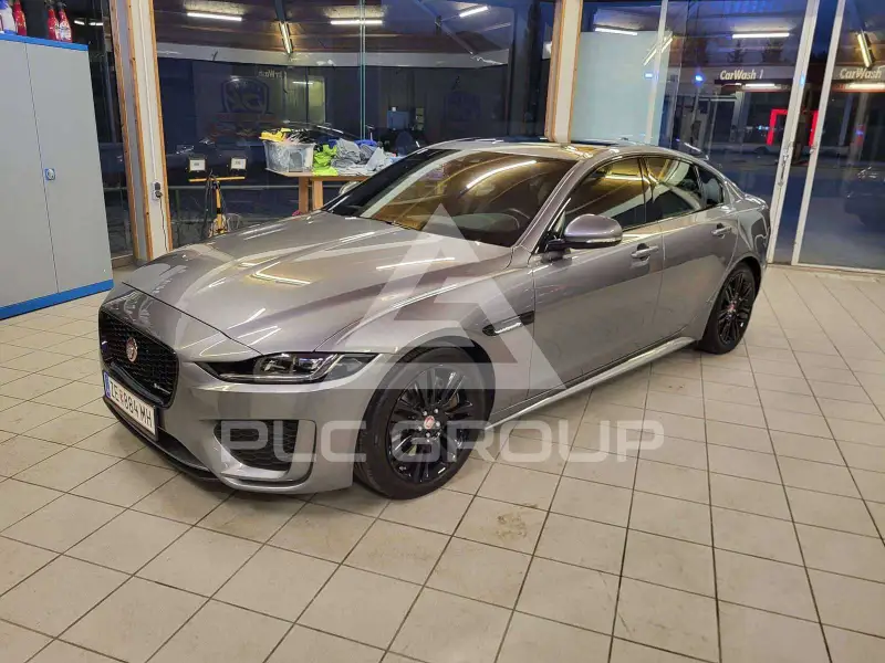2020 Jaguar XE