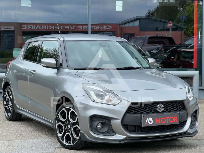 2020 Suzuki SWIFT