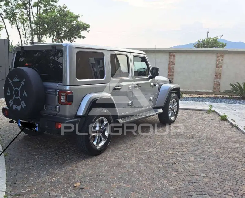 2020 Jeep WRANGLER