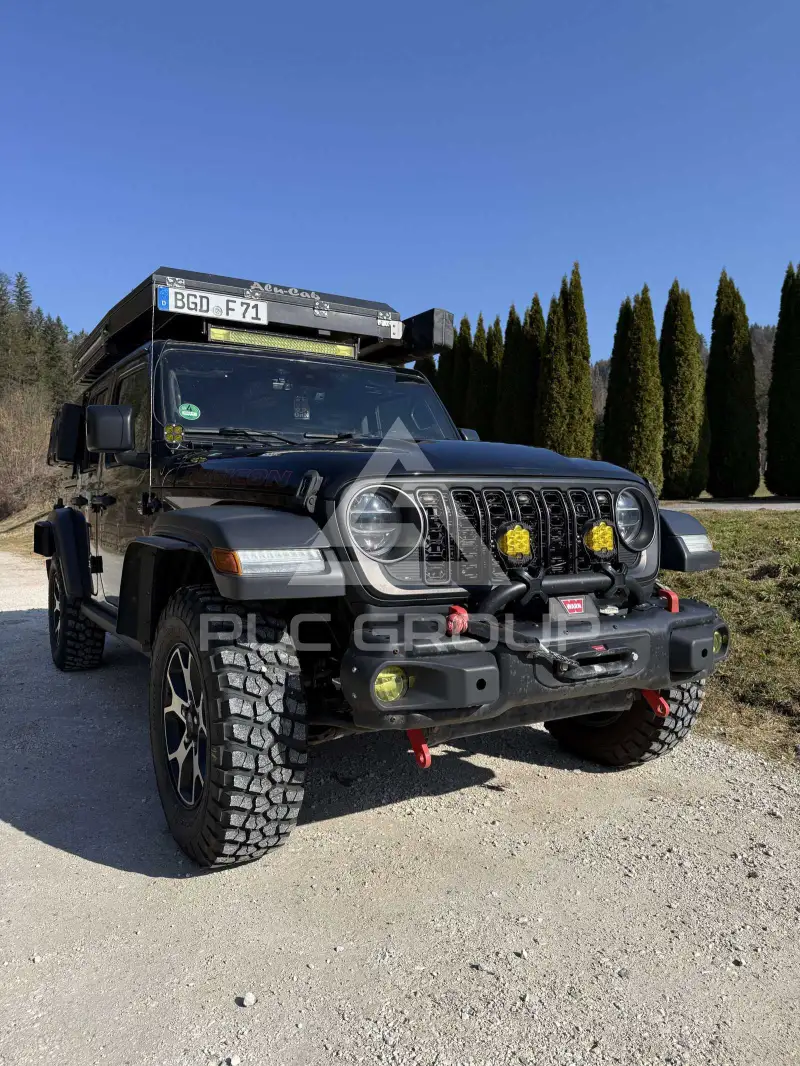 2020 Jeep WRANGLER