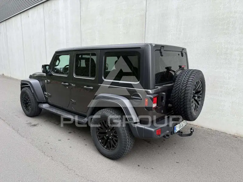 2020 Jeep WRANGLER