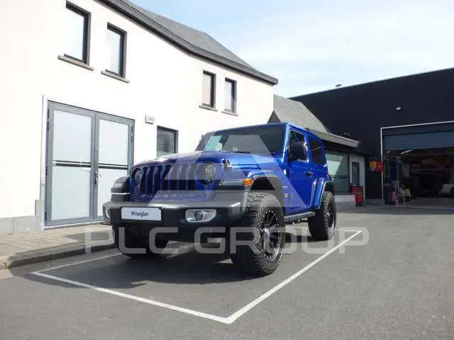 2020 Jeep WRANGLER