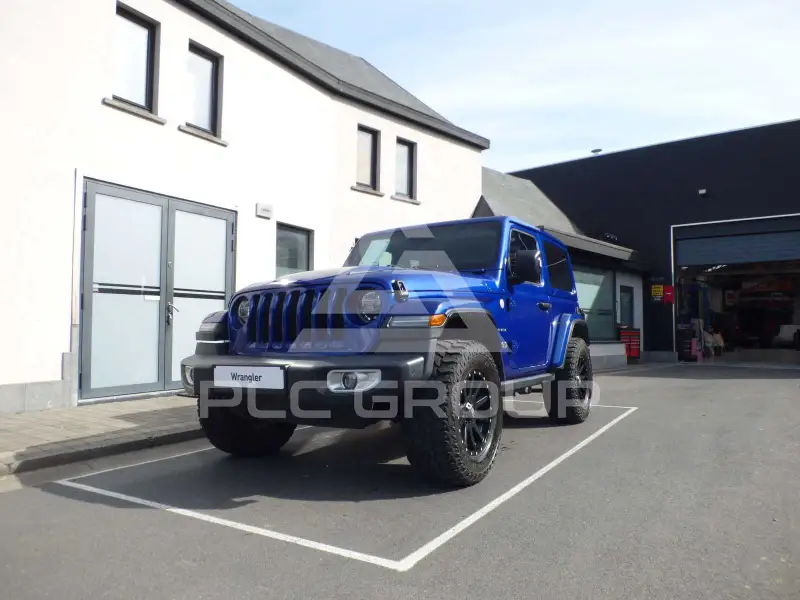 2020 Jeep WRANGLER