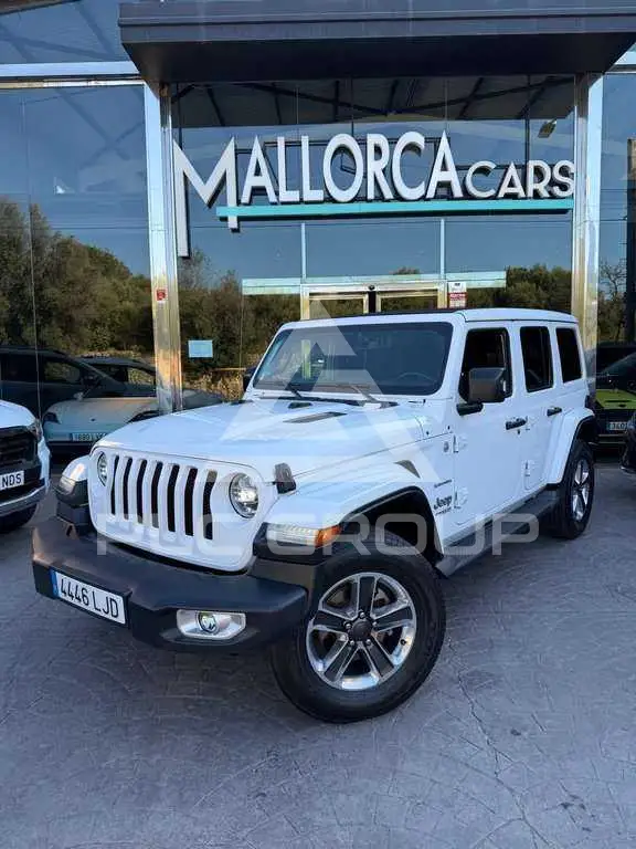 2020 Jeep WRANGLER
