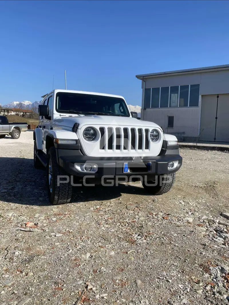 2020 Jeep WRANGLER