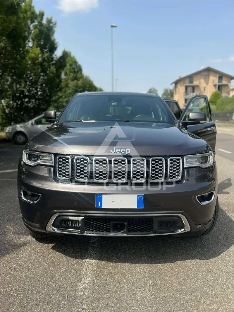 2020 Jeep Grand Cherokee