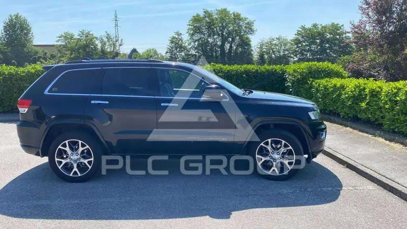 2020 Jeep Grand Cherokee